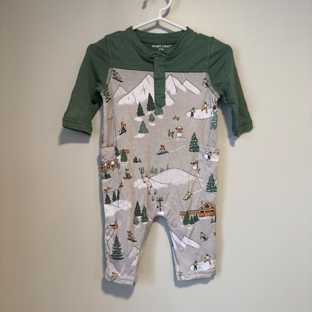 NWT Angel Dear Ski Print Romper with Contrast Sleeve - Size 0-3M